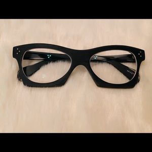 Black eyeglasses